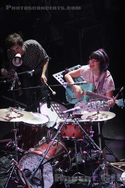 SOKO - 2008-11-15 - PARIS - La Cigale - 